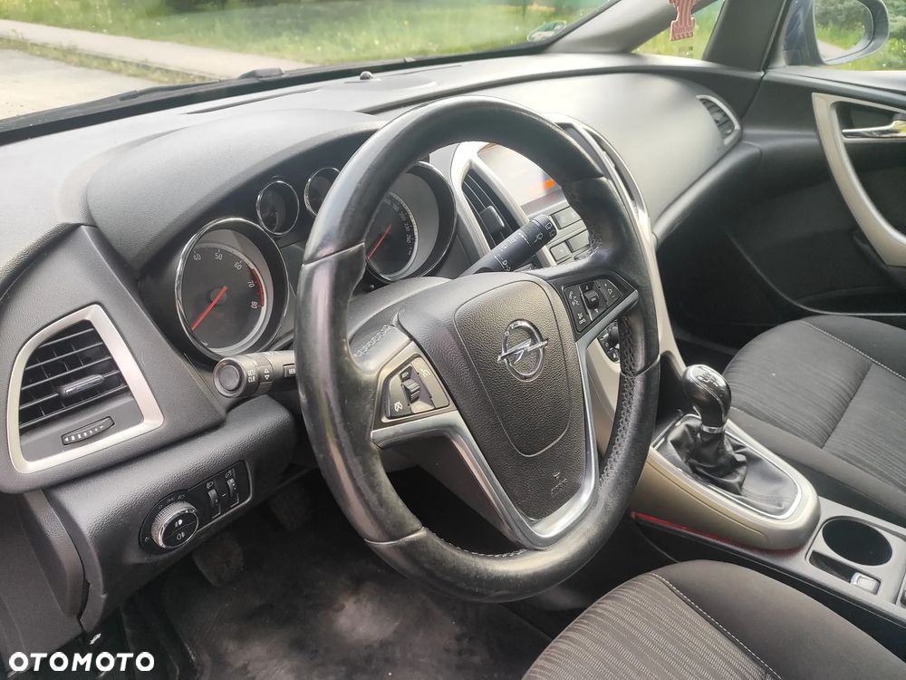 Opel Astra 1.4 EcoFLEX Design Edition - 24