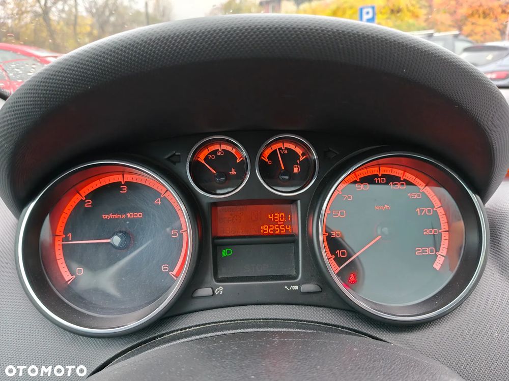 Peugeot 308 1.6 HDi Premium - 29