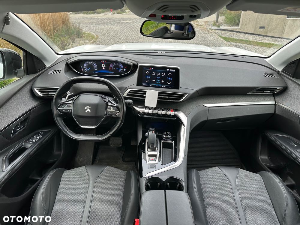 Peugeot 5008 1.5 BlueHDI Allure S&S EAT8 - 15