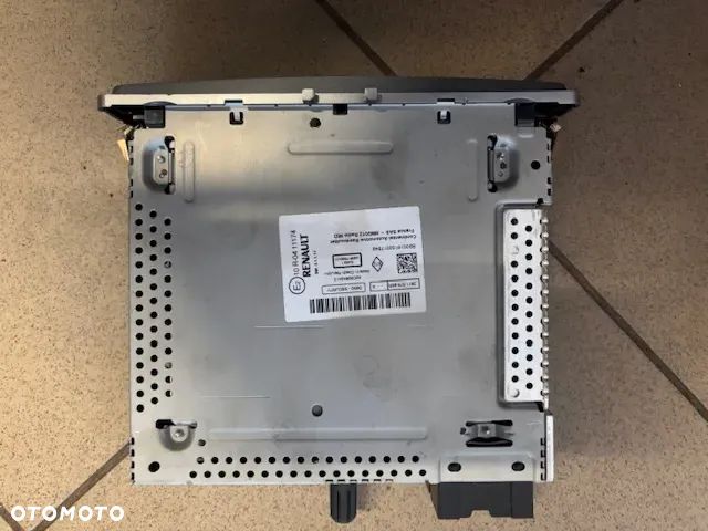 RADIO RENAULT MEGANE III SCENIC III 281157698R - 2