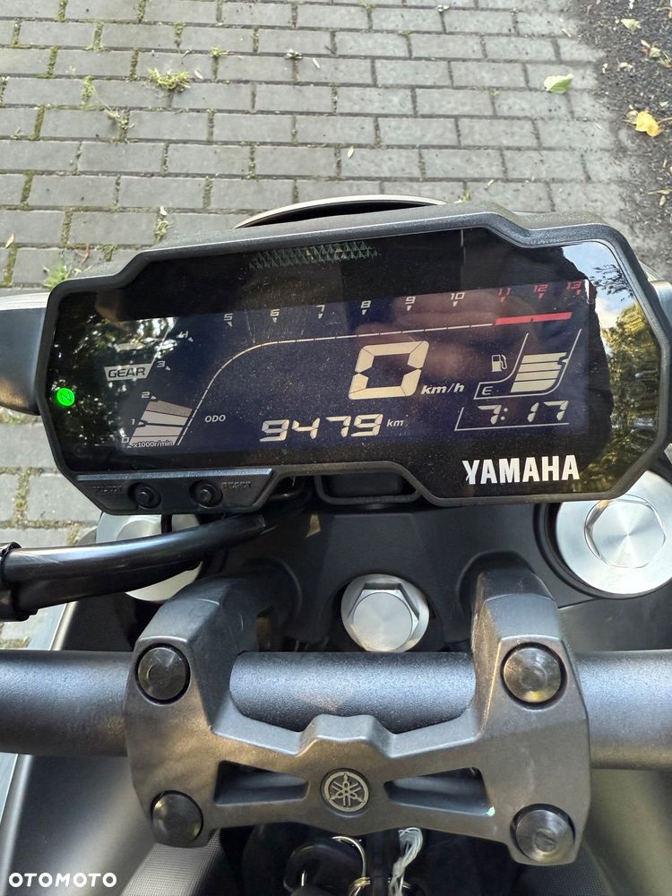 Yamaha MT - 8