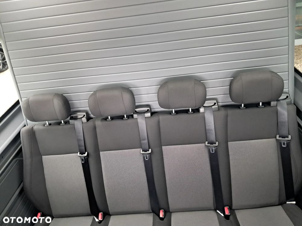 Volkswagen Crafter - 32