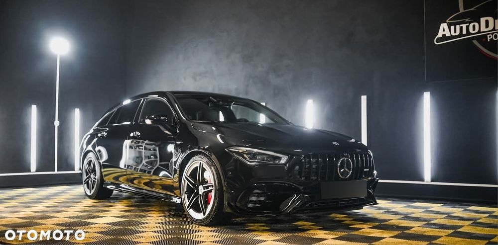 Mercedes-Benz CLA - 4