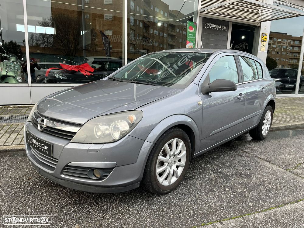 Opel Astra 1.7 CDTi Elegance - 2