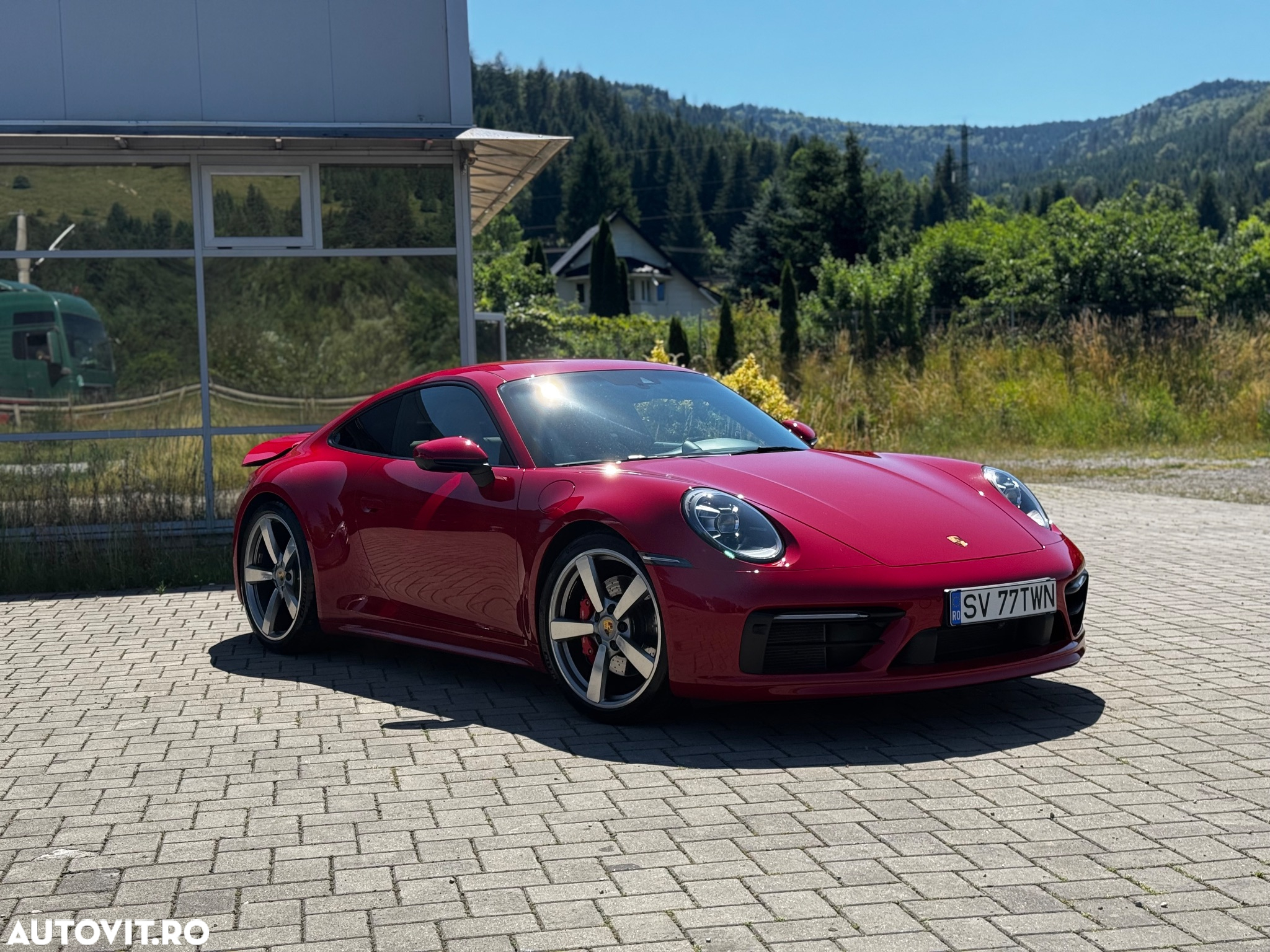 Porsche 911 Carrera 4S - 2