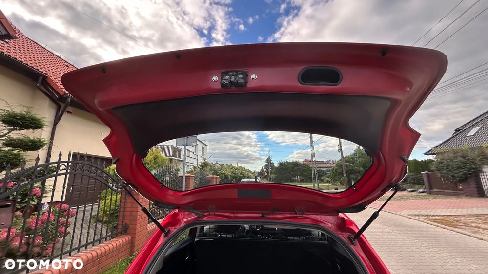 Toyota Yaris 1.33 Luna - 8