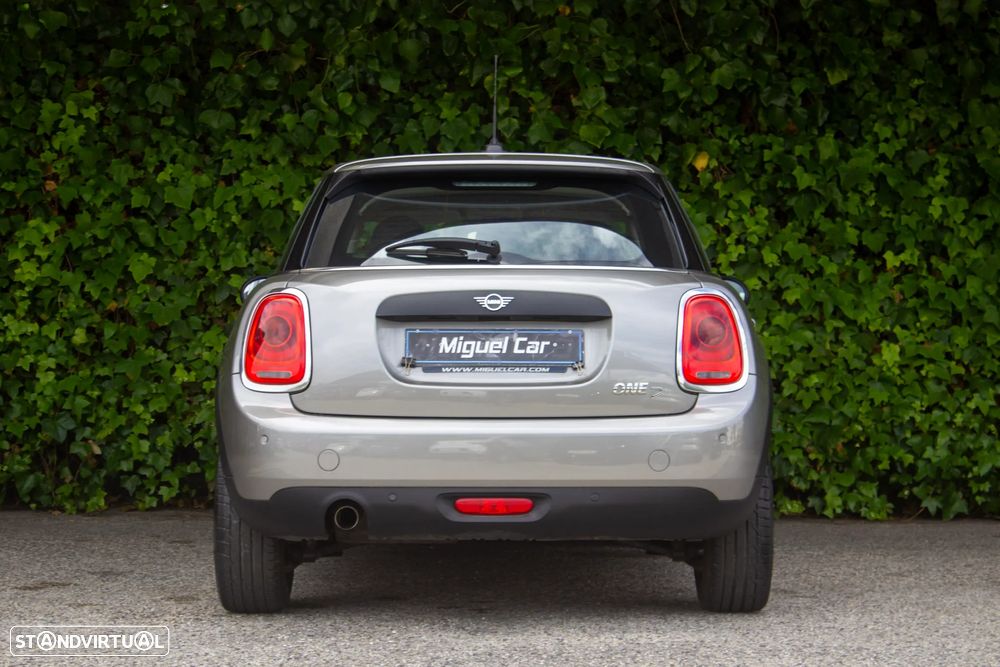 MINI 5 Portas One D - 9
