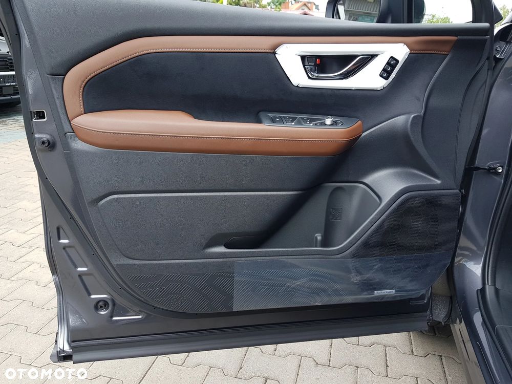 Subaru Forester 2.0i-L Platinum (EyeSight) Lineartronic - 11