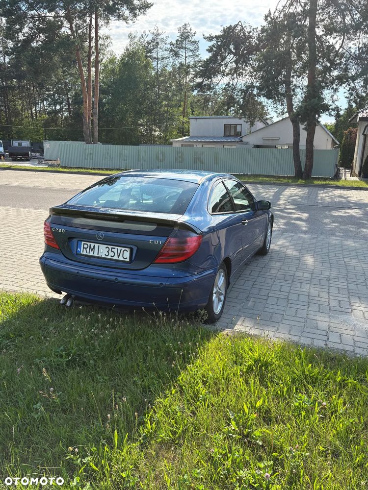 Mercedes-Benz Klasa C 220 CDI - 4