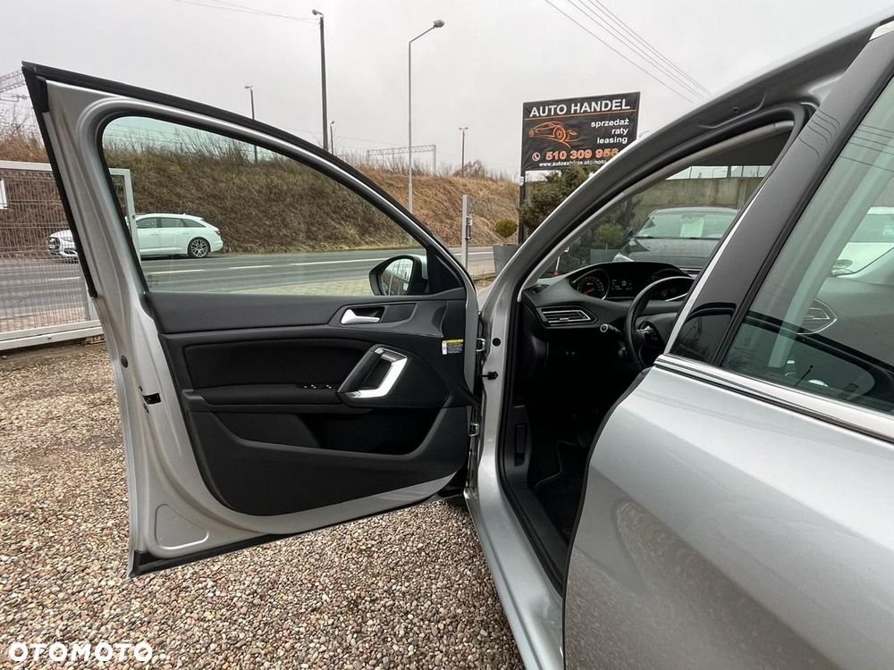 Peugeot 308 HDi FAP 150 Allure - 22