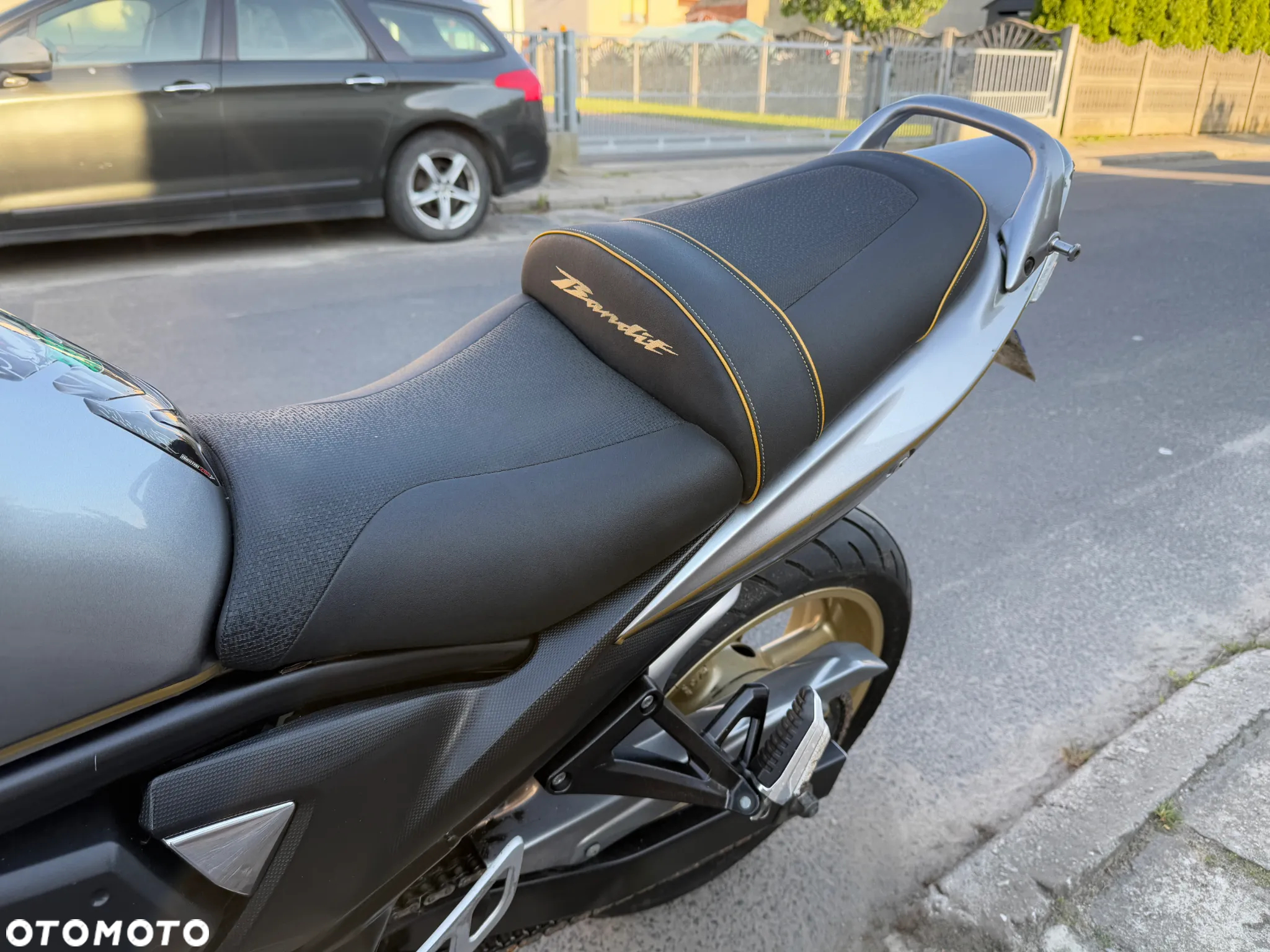 Suzuki Bandit - 11
