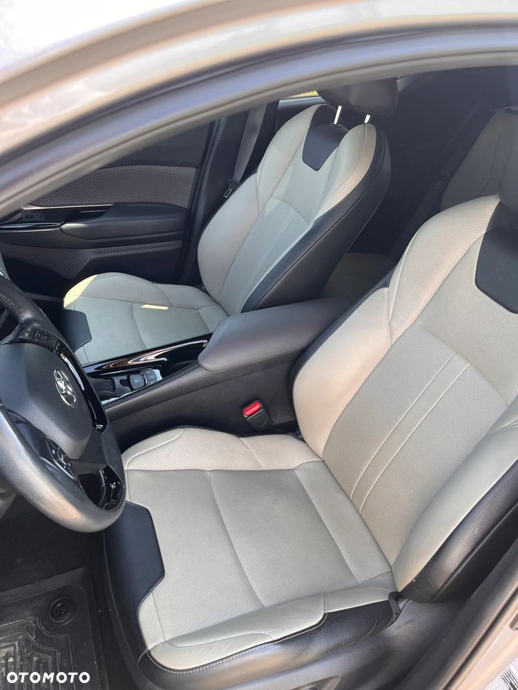 Toyota C-HR 1.8 Hybrid Executive - 6