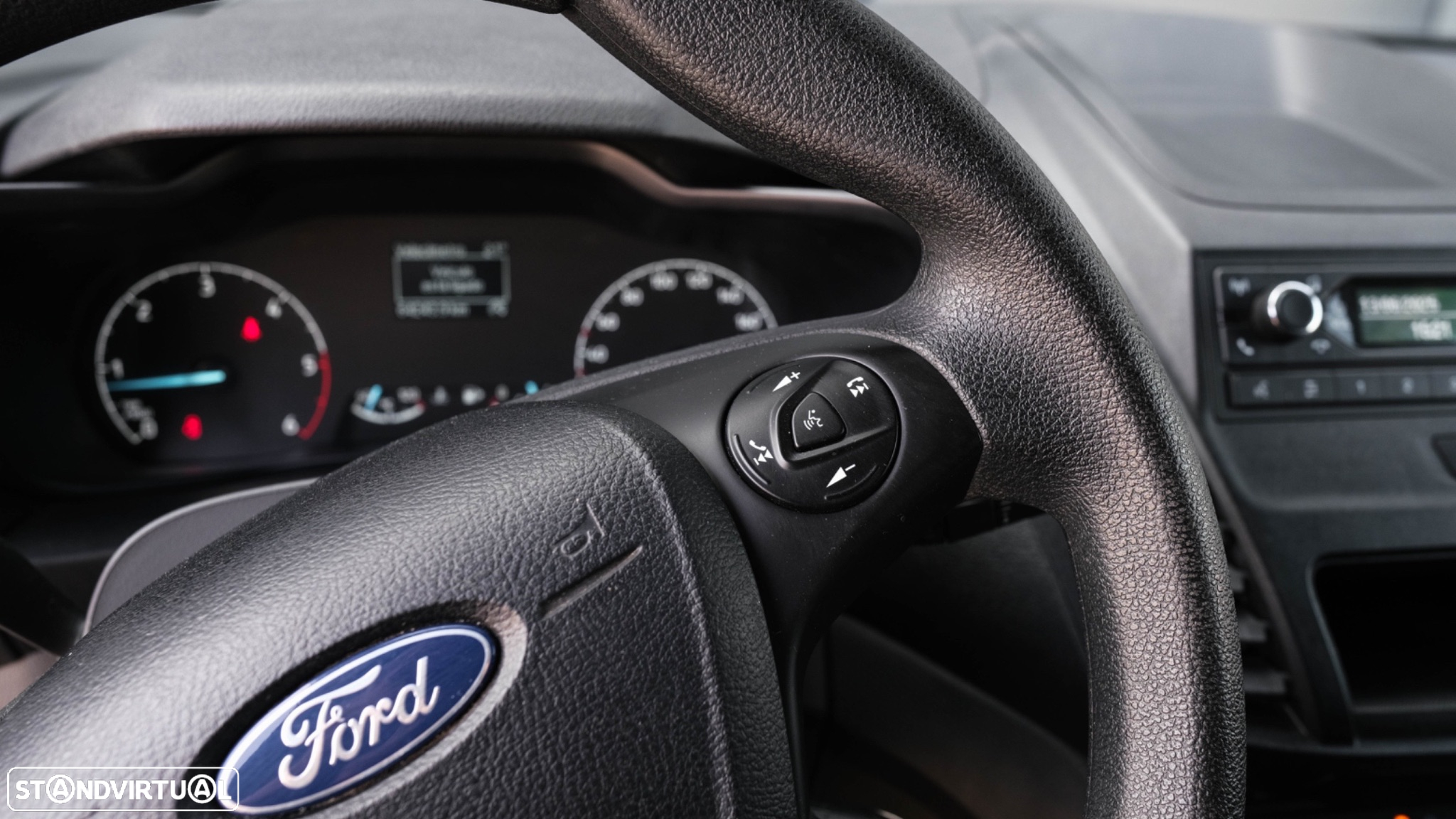 Ford Transit Connect Longa - 11