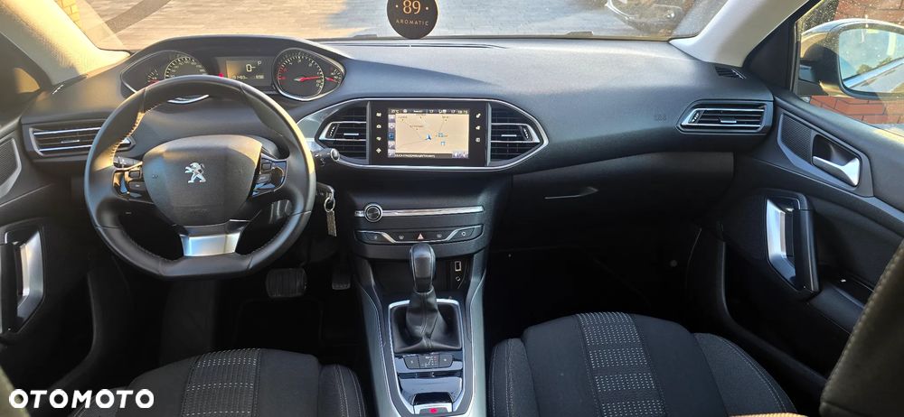 Peugeot 308 BlueHDi 150 Automatik Stop & Start Allure - 20