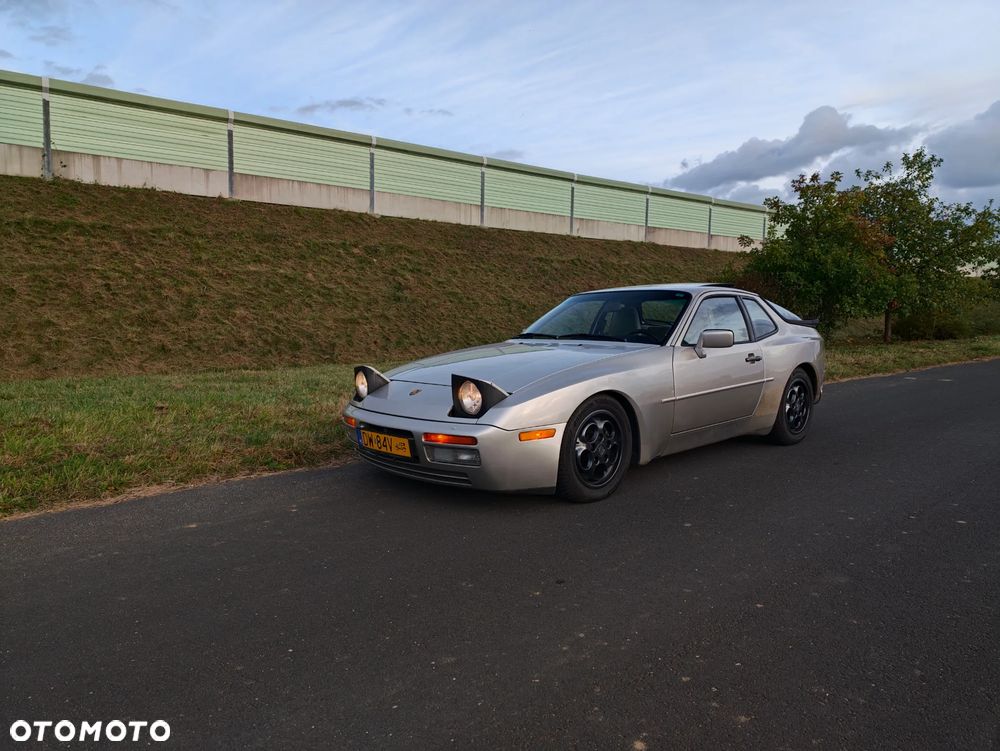 Porsche 944 2.5 Turbo - 4