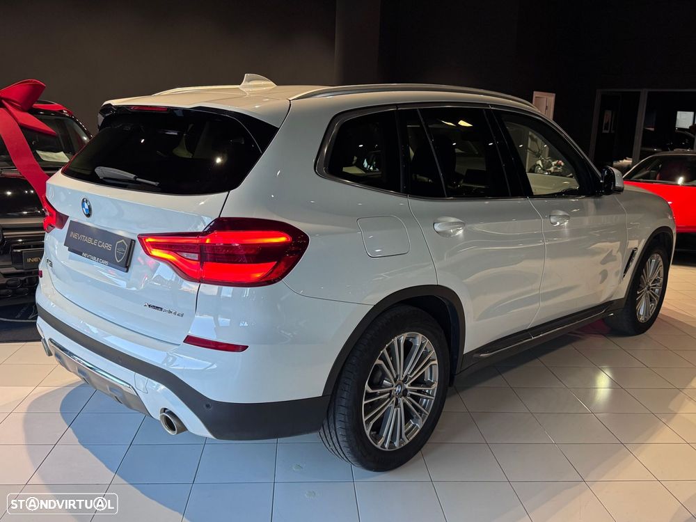 BMW X3 20 d xDrive Line Luxury - 4