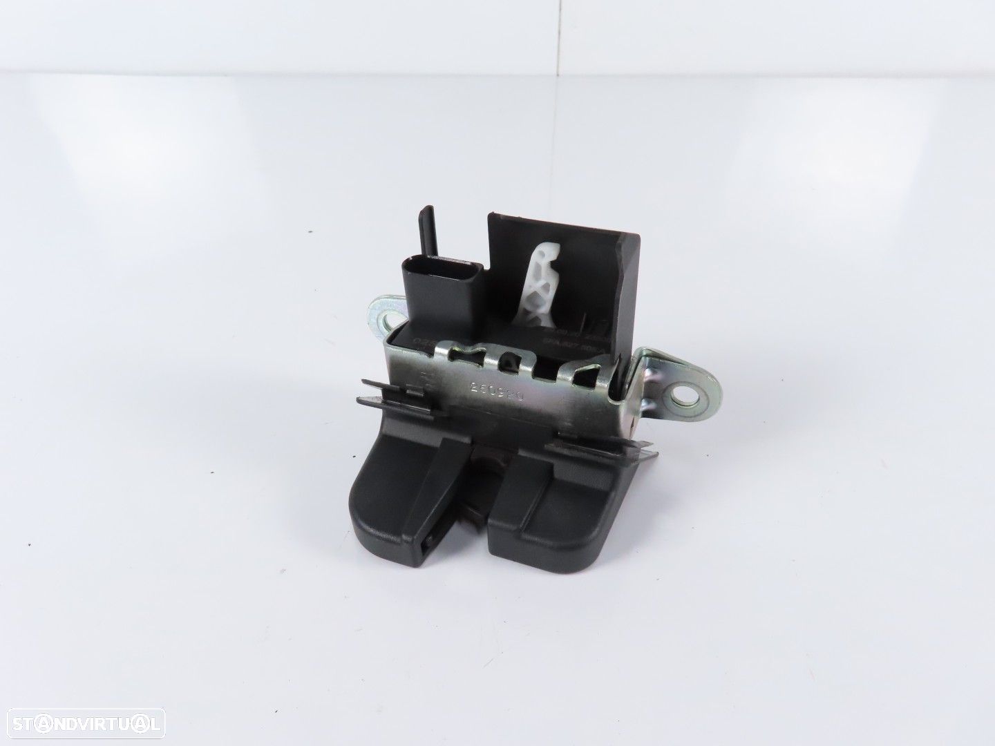 Fecho da mala Usado / Original SEAT LEON IV (KL1) 5FA827505A - 1