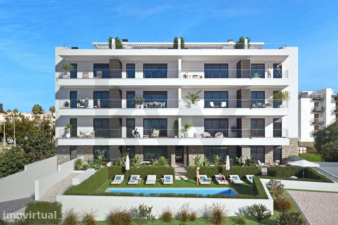 Salinas Residence—Elegância, Eficiência e Vista Mar no Coração de Tavi - Grande imagem: 2/43