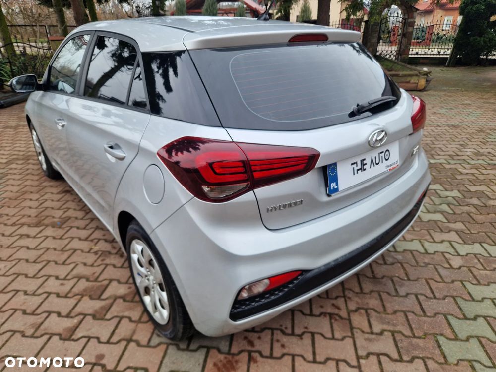 Hyundai i20 1.2 Comfort - 38