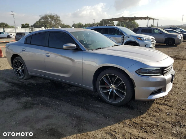 Dodge Charger 3.6 GT