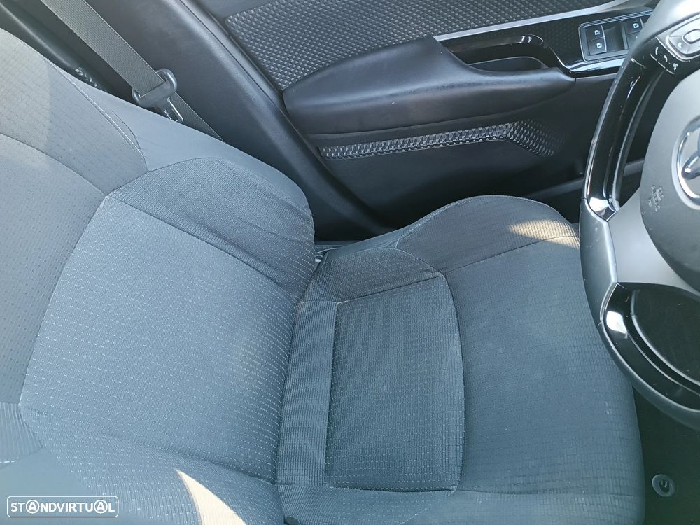 Toyota C-HR 1.8 HSD Comfort+P.Style - 5