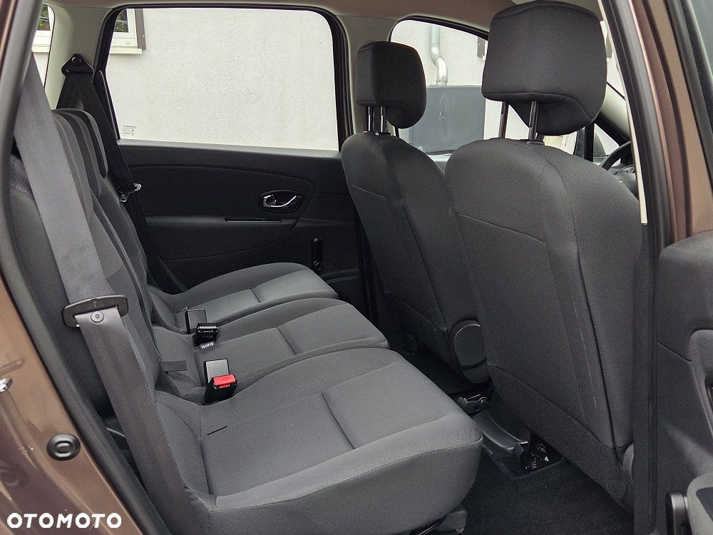 Renault Scenic 1.6 16V TomTom Edition - 11