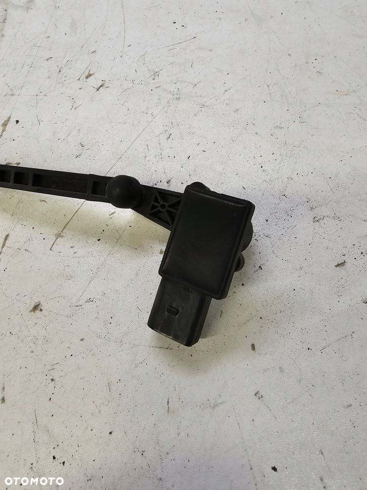 CZUJNIK POZIOMOWANIA ŚWIATEŁ AUDI A6 C8 4K0907504 - 4
