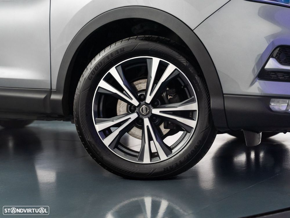 Nissan Qashqai 1.5 dCi N-Connecta - 11