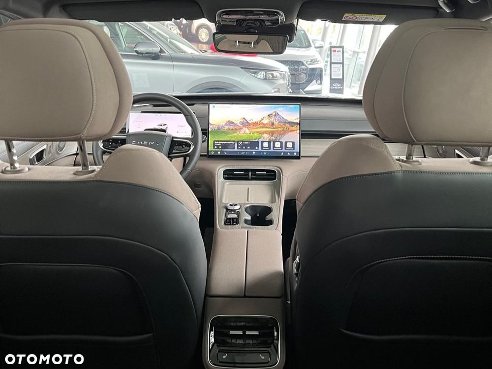 Chery Tiggo 8 1.5 T-GDI Super Hybrid Prestige DCT - 28