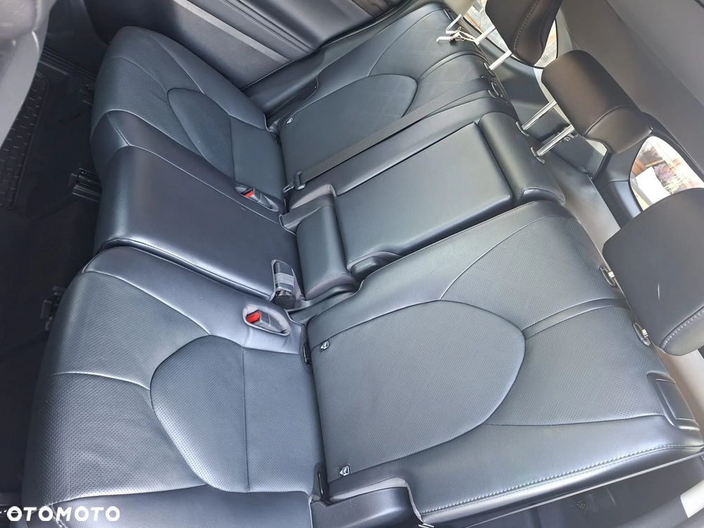 Toyota Highlander 2.5 Hybrid Executive - 24