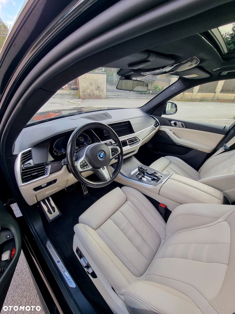 BMW X5 xDrive45e - 9