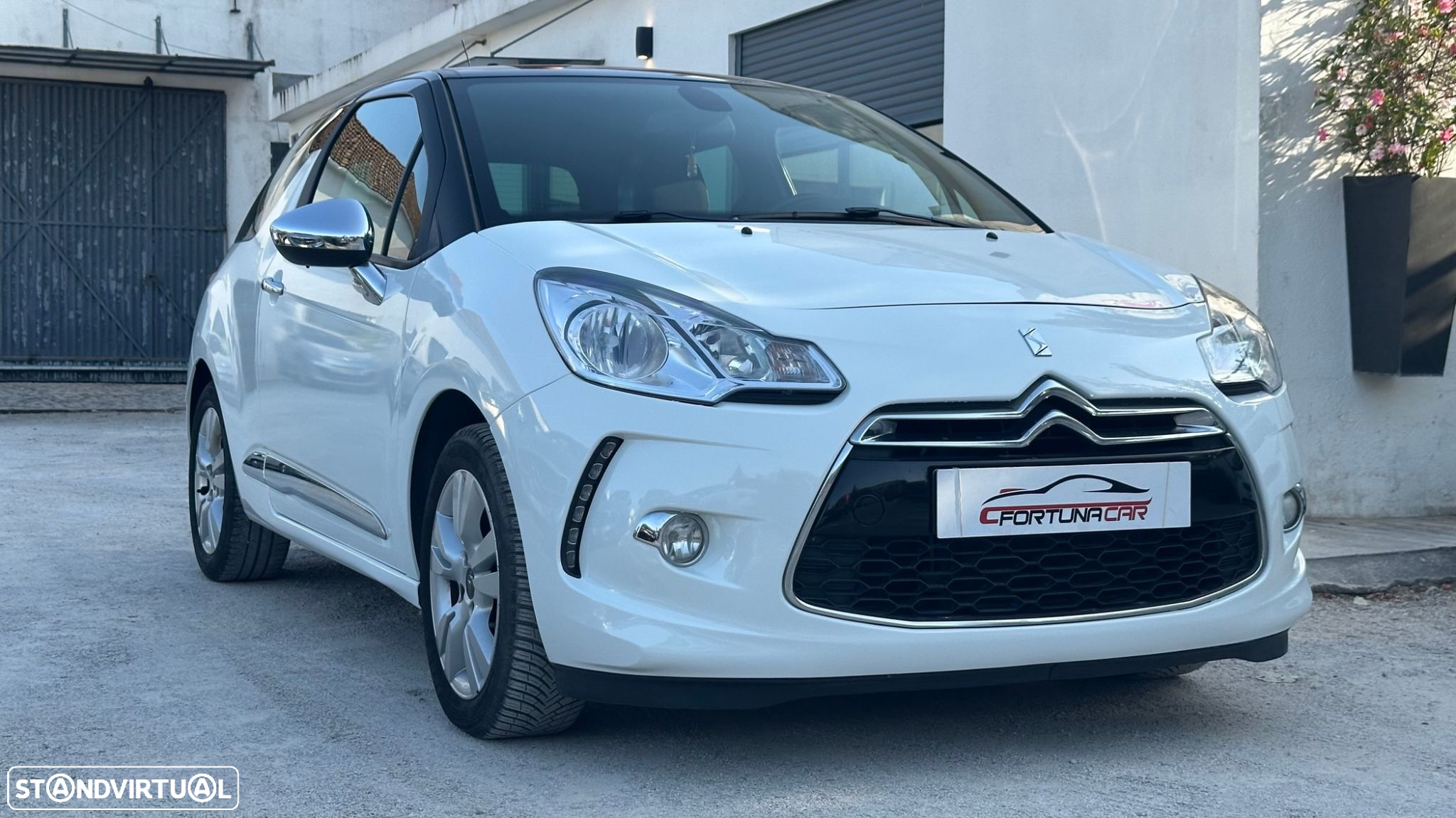 Citroën DS3 1.6 VTi So Chic - 3