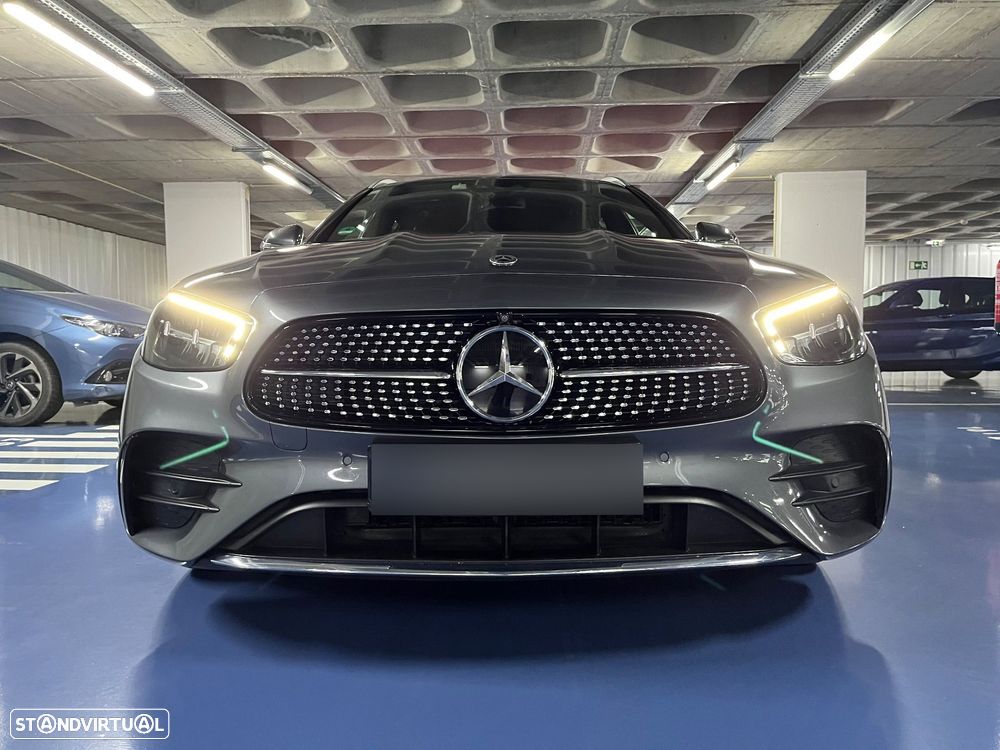 Mercedes-Benz E 300 e Station 9G-TRONIC AMG Line - 1