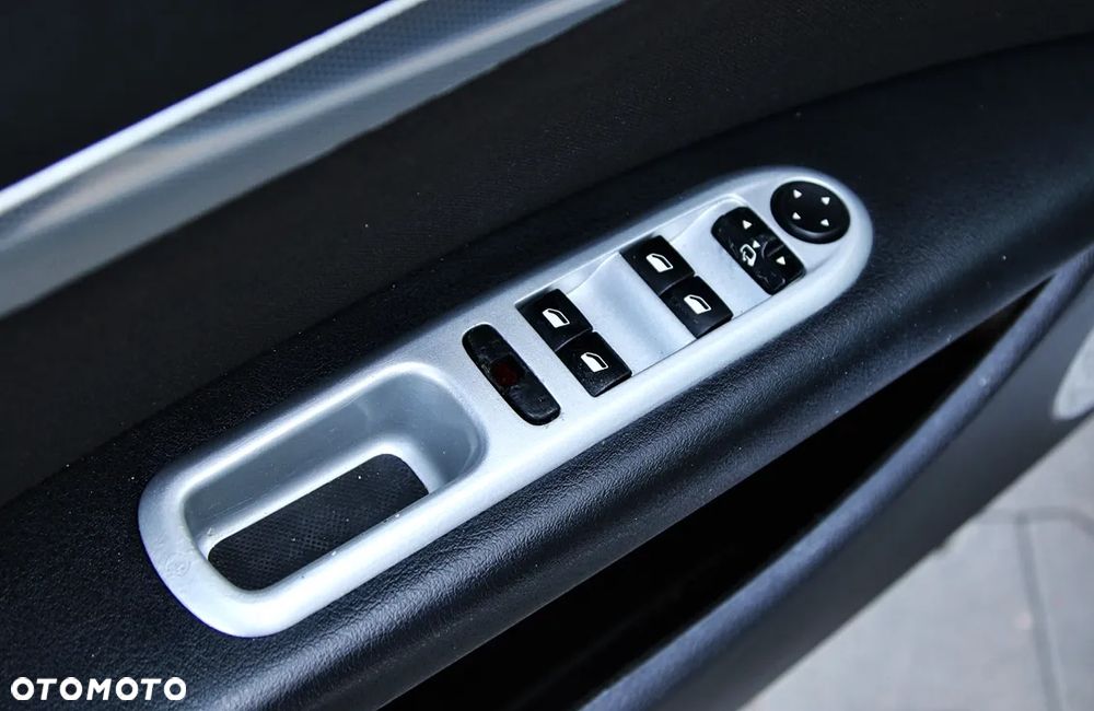 Peugeot 407 2.0 ST Sport - 16