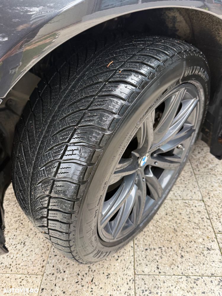 BMW Seria 5 520d xDrive Aut. Luxury Line - 37