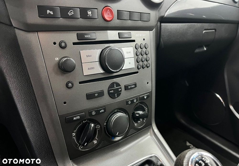 Opel Antara - 25