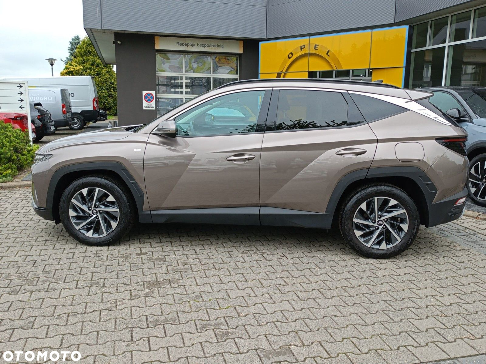 Hyundai Tucson - 2