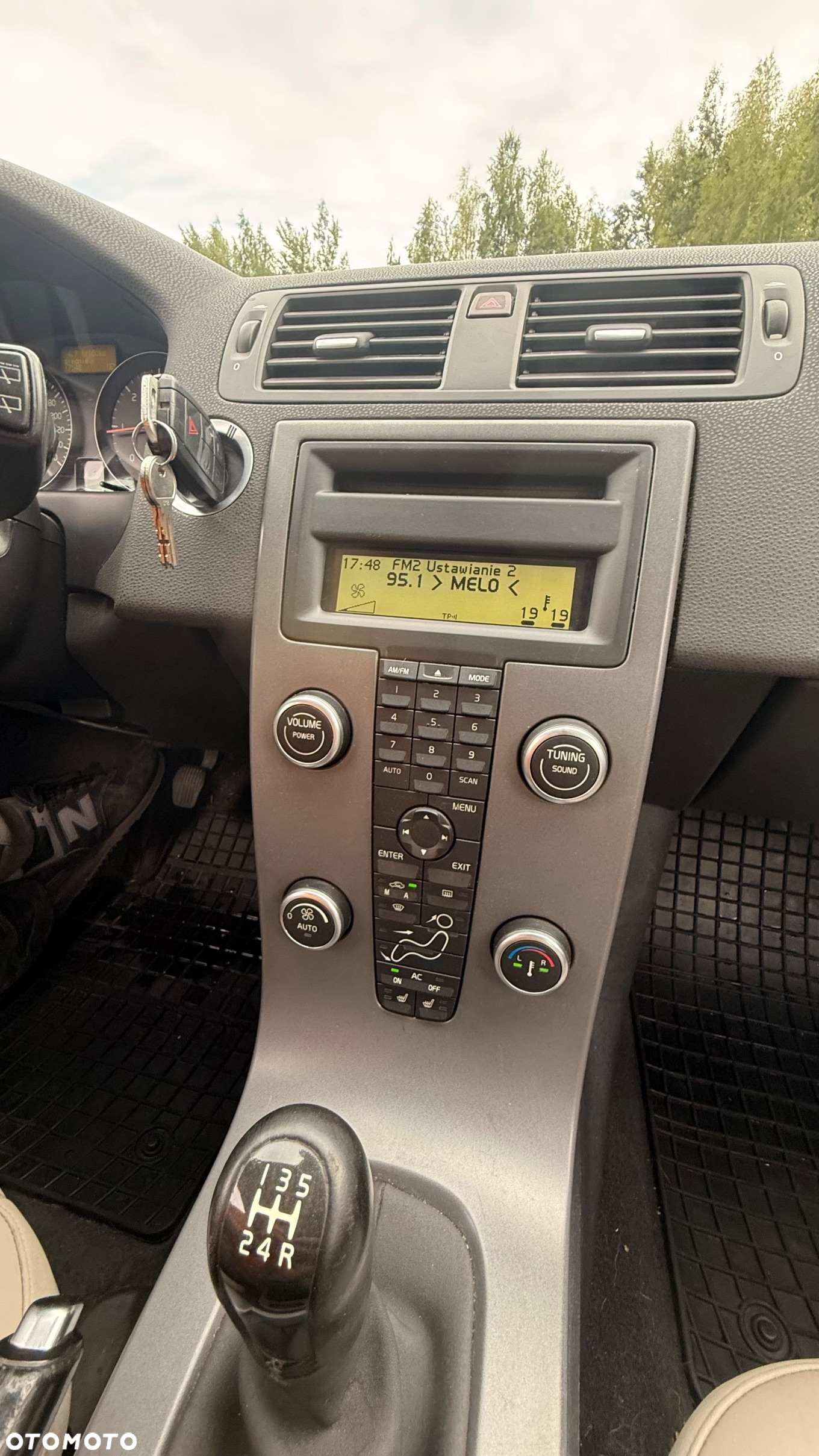 Volvo V50 1.6D DPF DRIVe Momentum - 9