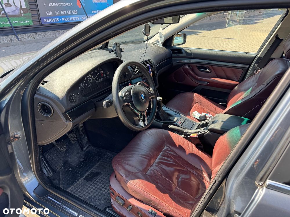 BMW Seria 5 - 10