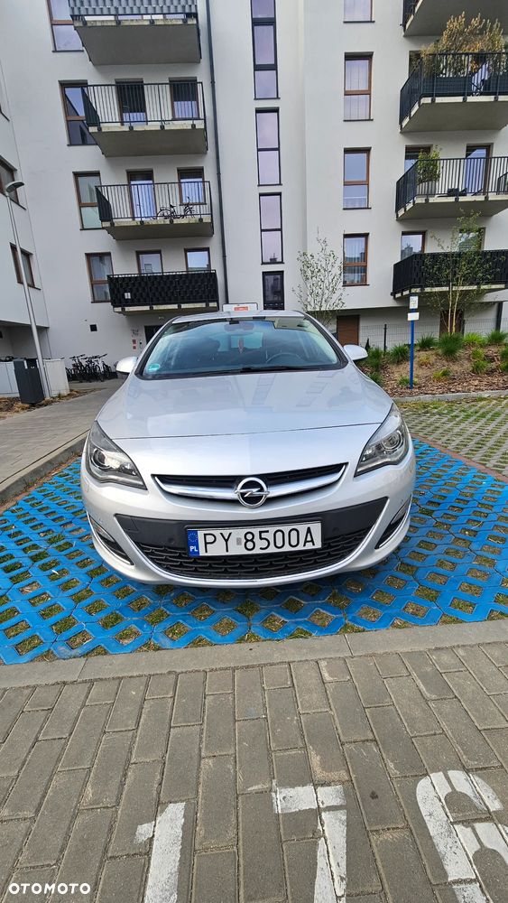 Opel Astra - 2