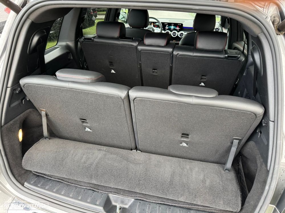 Mercedes-Benz GLB 220 d AMG Line - 2