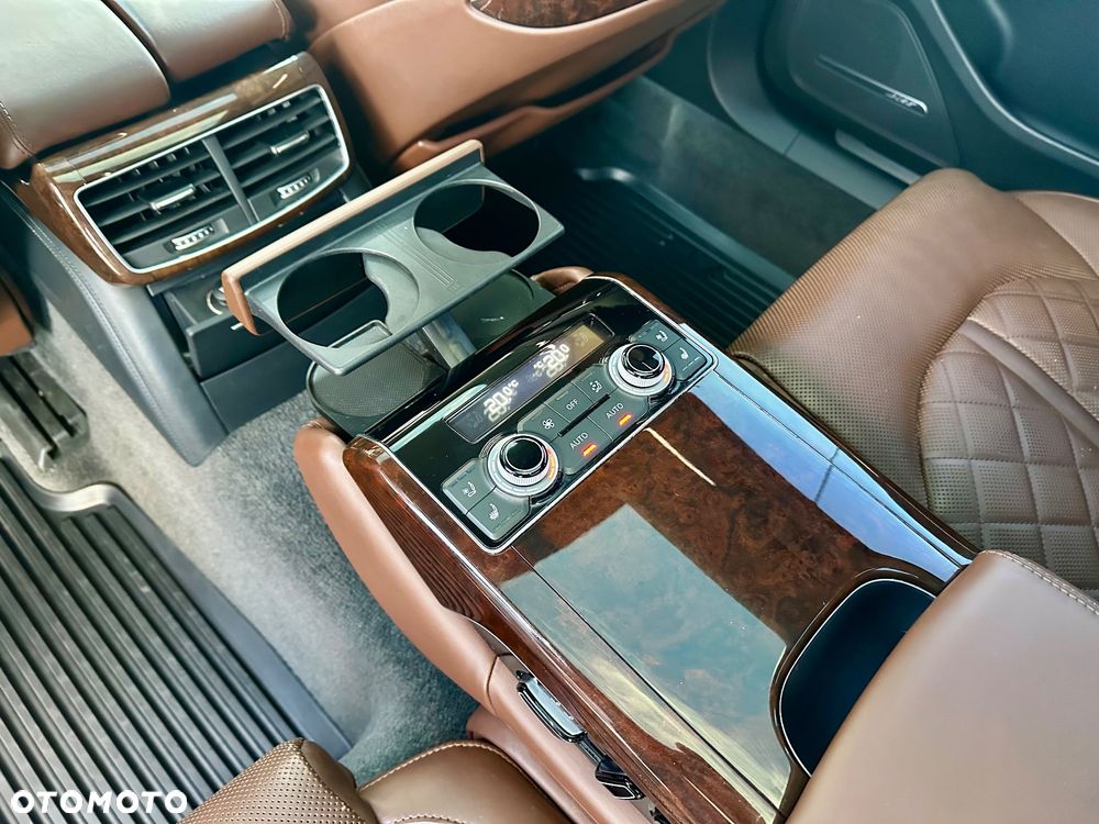 Audi A8 L 55 TFSI quattro tiptronic - 29