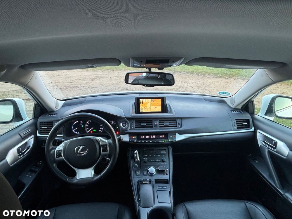 Lexus CT 200h Prestige - 27