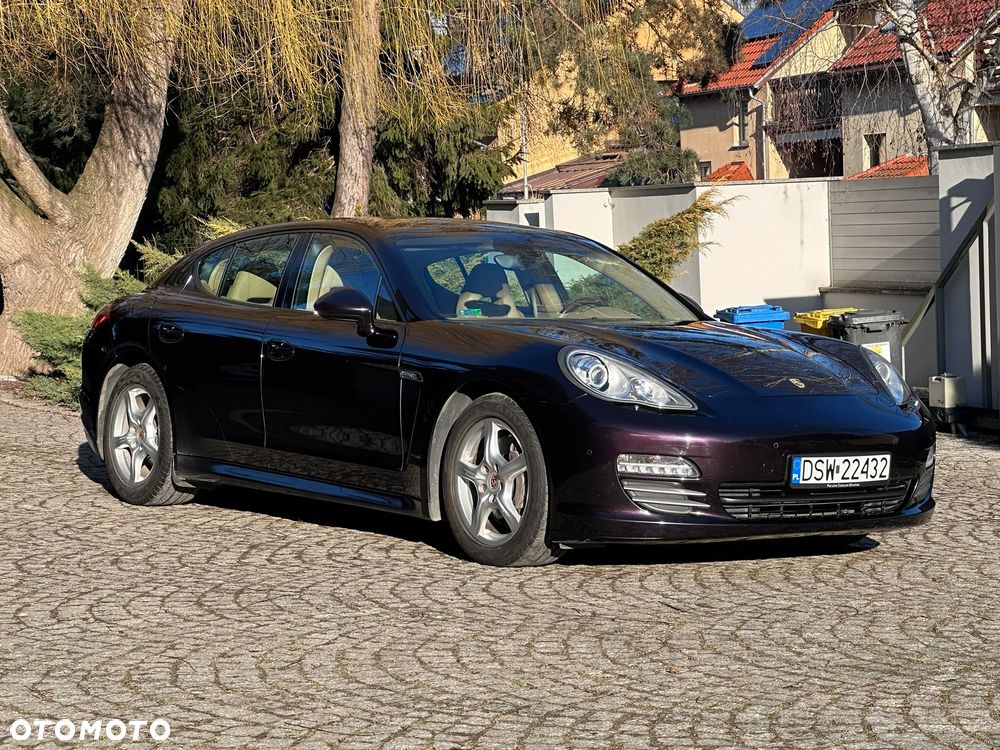 Porsche Panamera 4 - 13