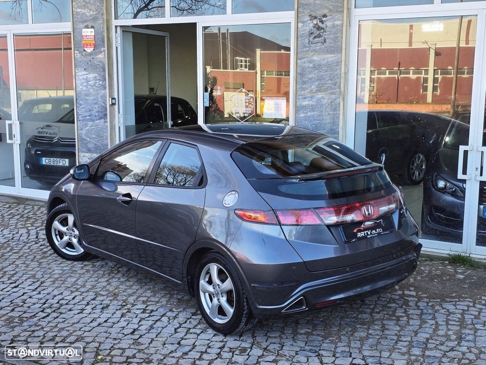 Honda Civic 1.4 i-VTEC Sport - 2