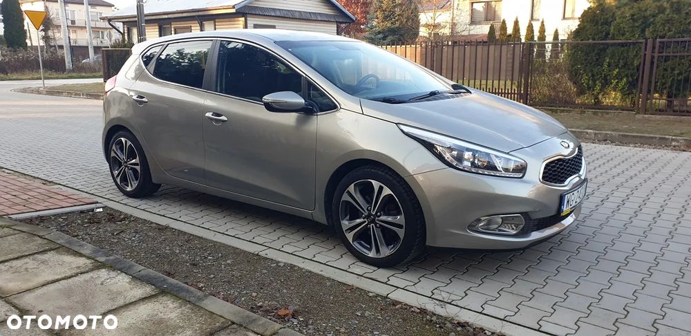 Kia Ceed 1.6 GDI L Business Line - 4