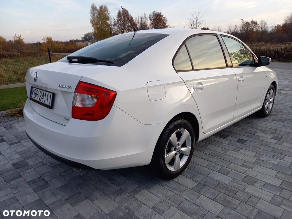 Skoda RAPID 1.6 TDI Ambition - 6