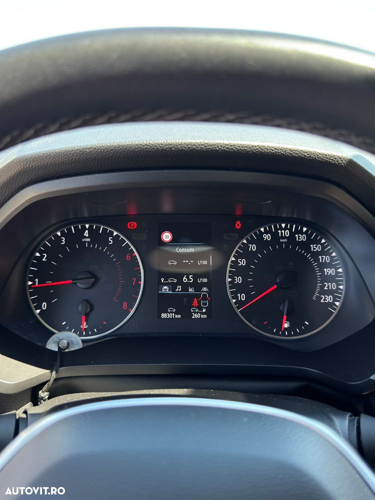 Renault Captur TCe 140 FAP Zen - 18