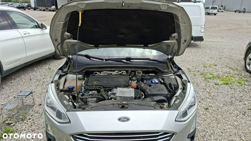 Ford Focus 2.0 EcoBlue Titanium - 13