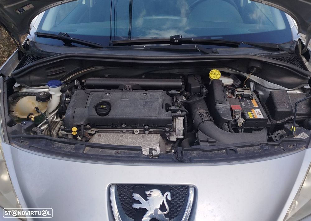 Peugeot 207 SW 1.4 VTi Sportium - 13